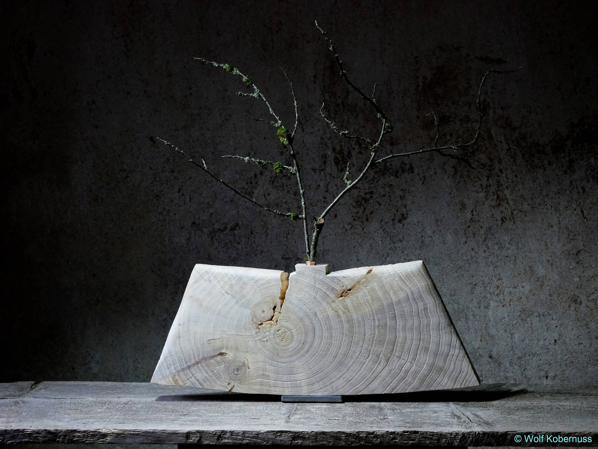 Neetzendorf_Kobernuß_7_Vase_Pappelholz_